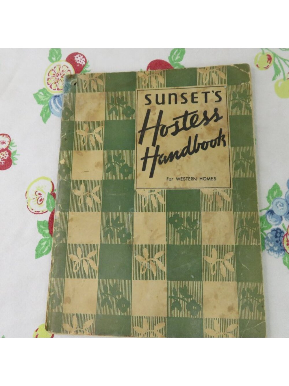 Lot of 2 Sunset Cook Booklets 1936 Hostess Handbook 1938 Western Hostess Guide - Picture 6 of 10